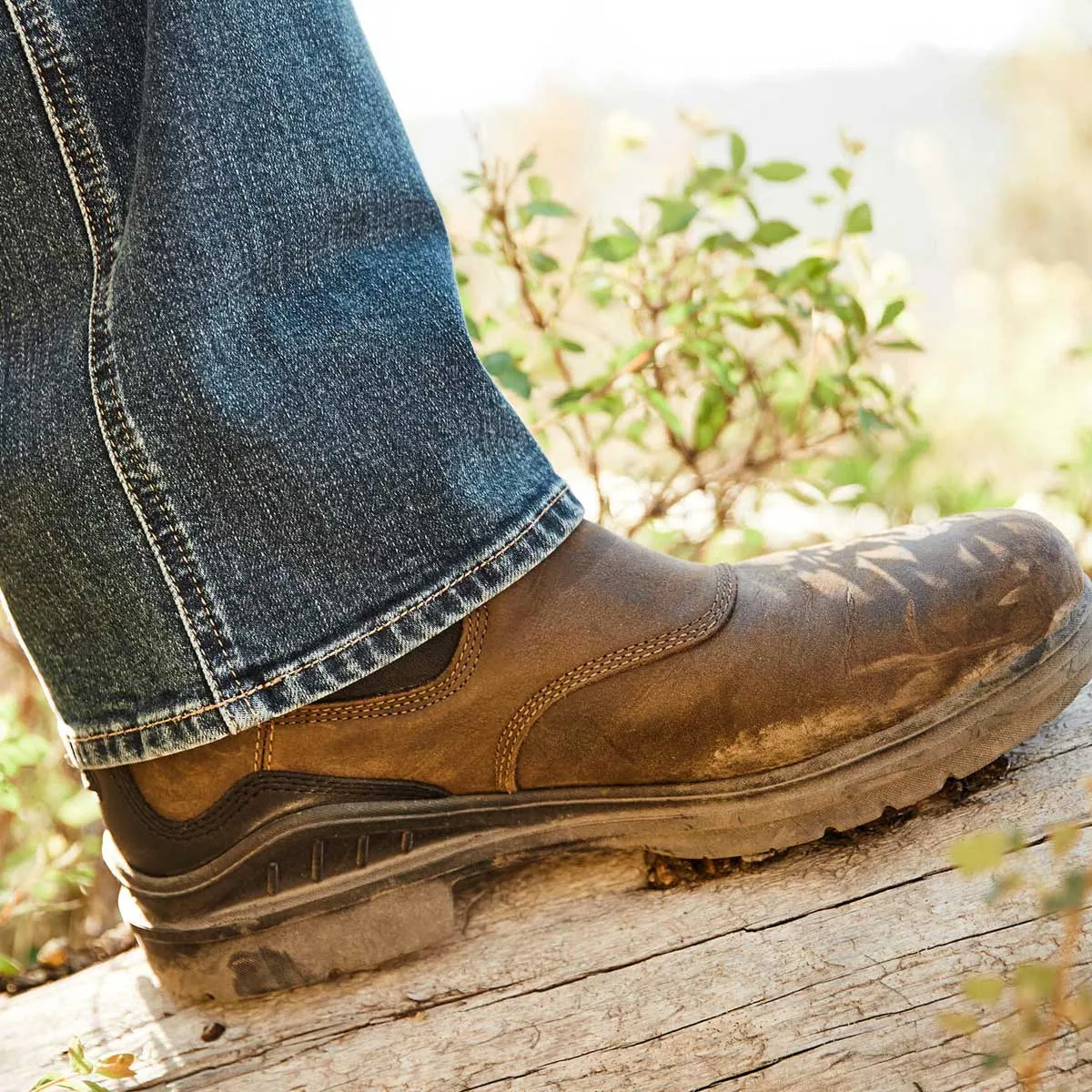 ARIAT Barnyard Twin Gore II Waterproof Boots - Mens - Antique Brown