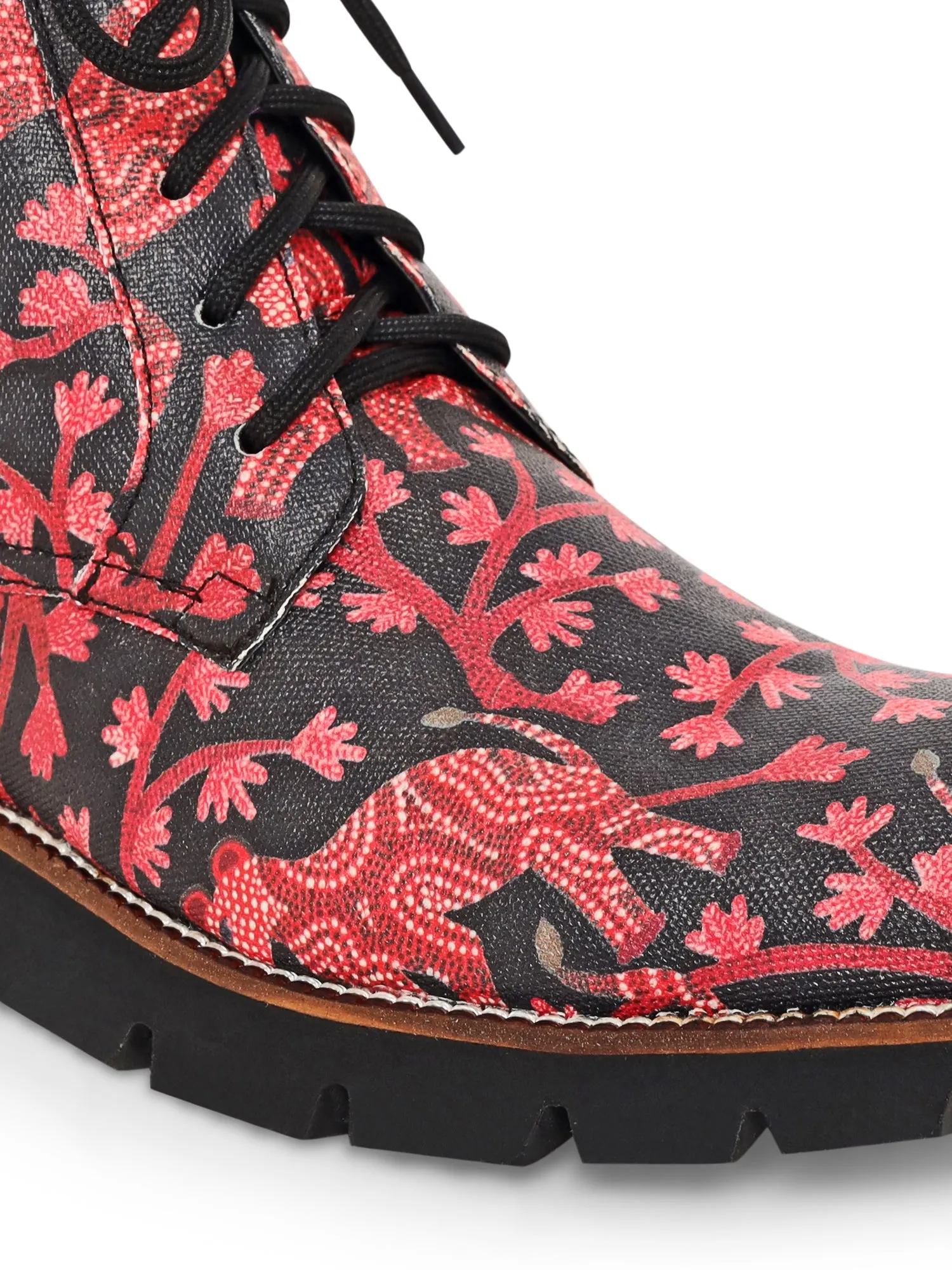 Bhil Art Red & Black Boots