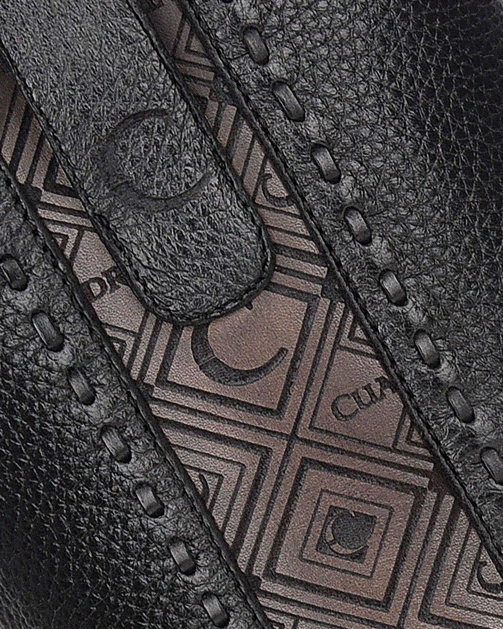 Dress engraved black boot