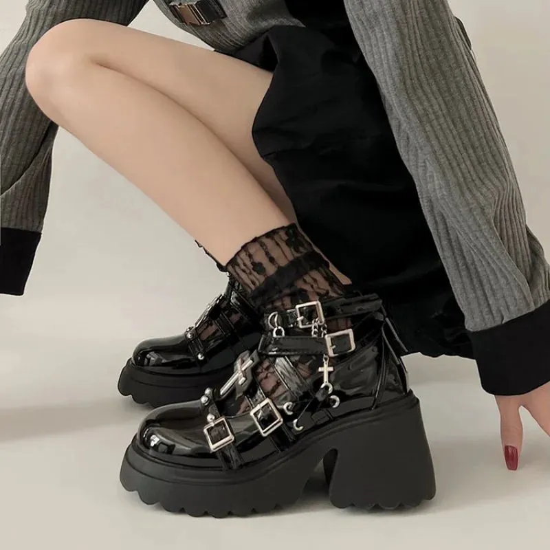 Sohiwoo Rivets Decor Chunky Platform Punk Ankle Boots Women 2024 Winter Pu Leather Black Boots Woman Metal Buckle Gothic Shoes