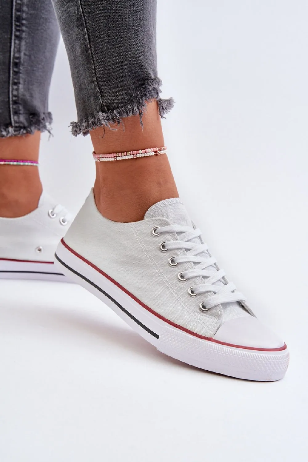 WHITE CANVAS LACE UP FLAT DESIGNER FASHION TRAINERS